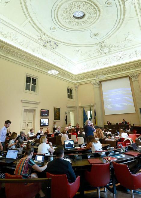 Bilancio, trenino e ciclabili Oggi in consiglio comunale