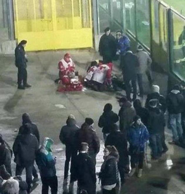 Via gli striscioni per rispetto al tifoso colpito da malore 