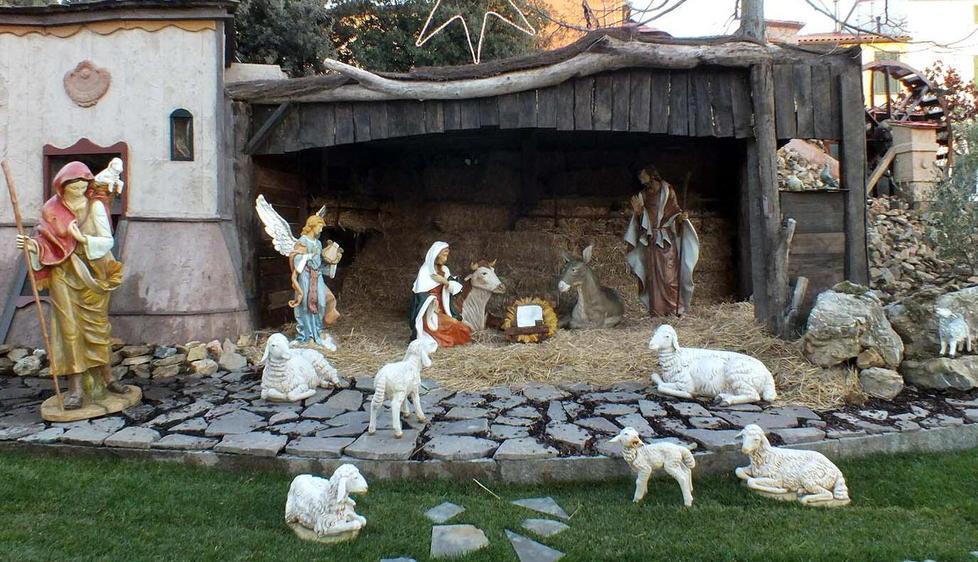 Babbo Natale & Co. tra stand, musica giochi e presepi