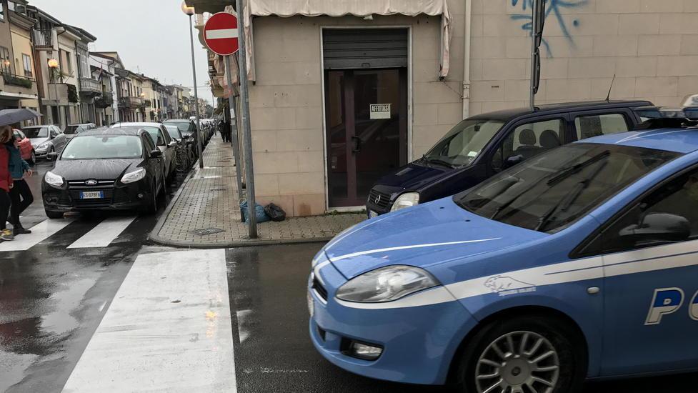 Tentata violenza, le ricerche continuano