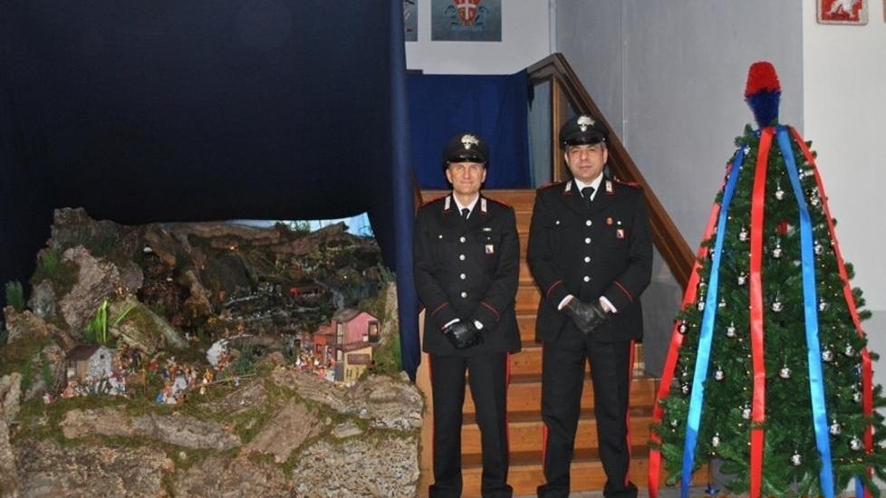 Natività artigianale nel Comando