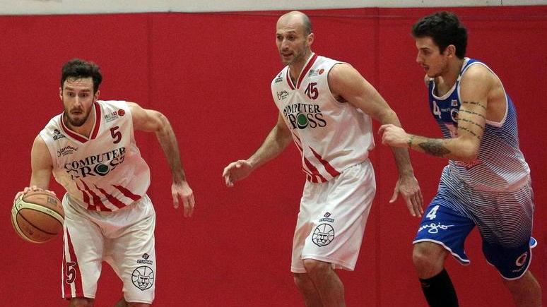 Chiusura col botto per le due squadre Use