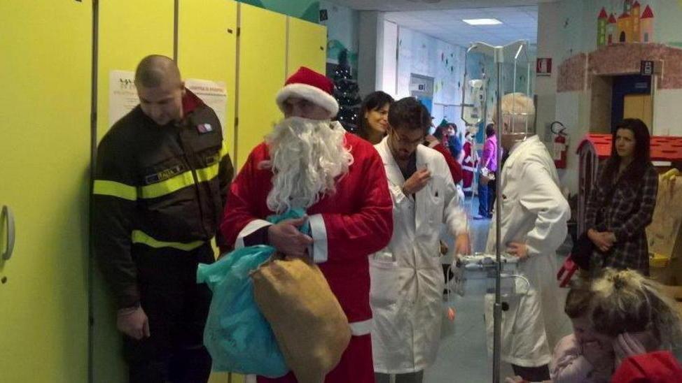 Babbo Natale per i piccoli pazienti