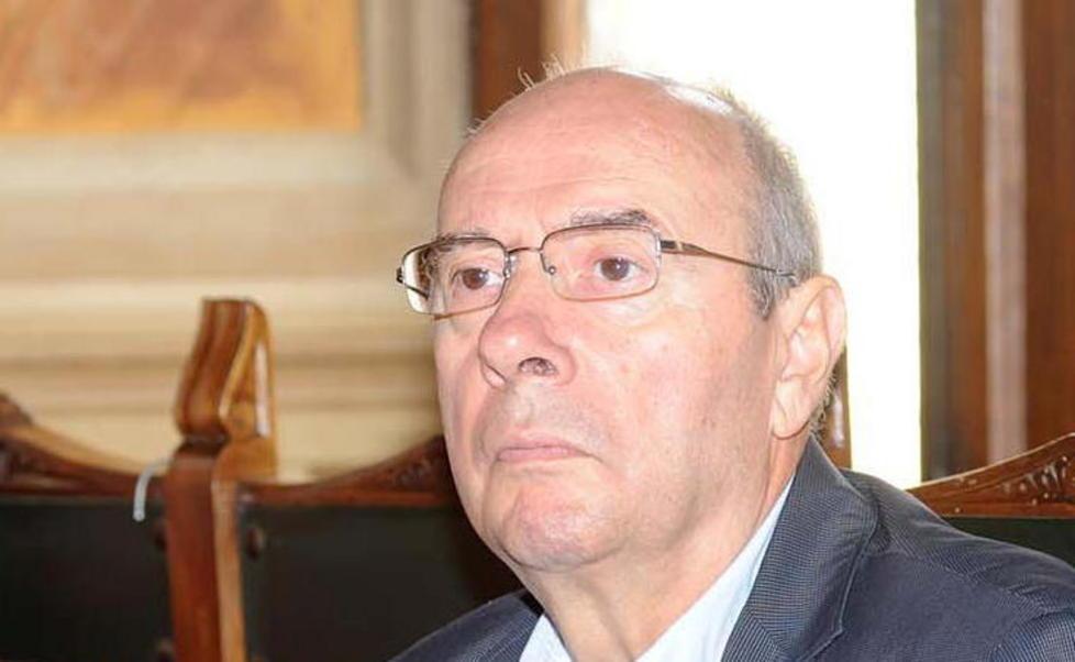 «No al fango sul presidente Trotta» 