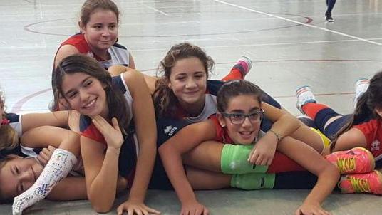 Solo nove bambine, ma è nata una squadra