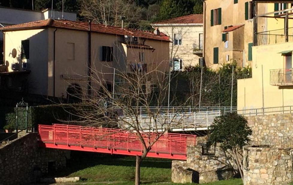 Finalmente riaperte le passerelle 