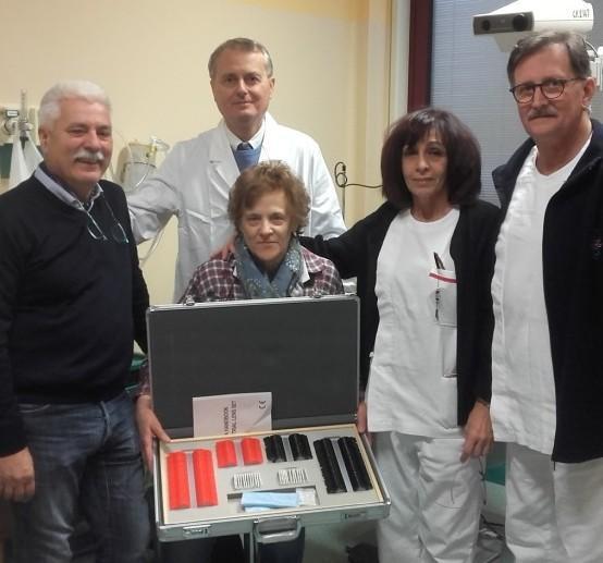 Due cassette di lenti agli ambulatori oculistici di zona