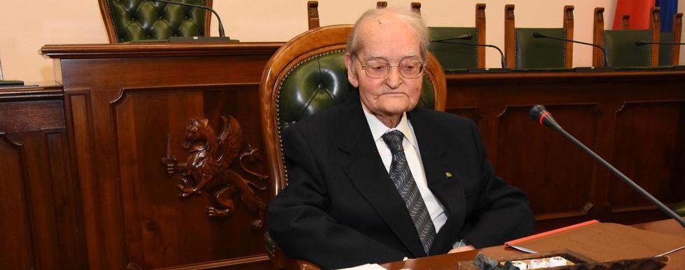 Addio a Minucci, storico appassionato 