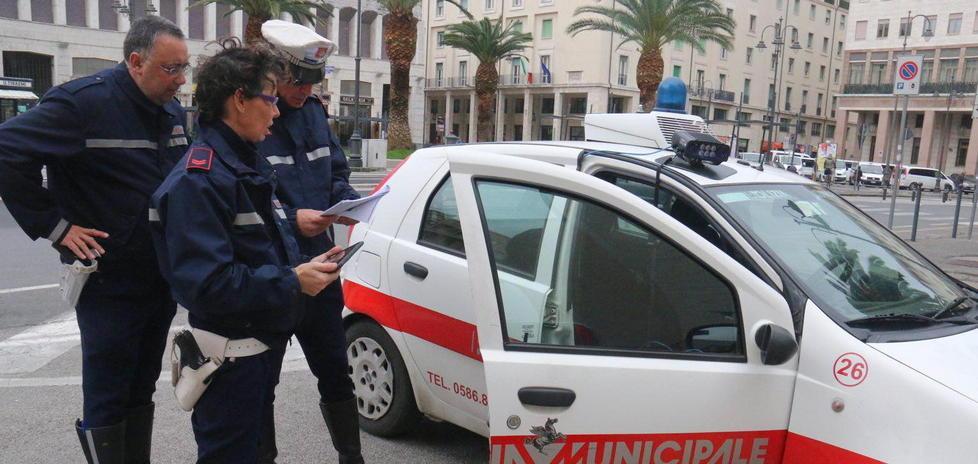 Senza l’assicurazione 64 multe in un giorno 