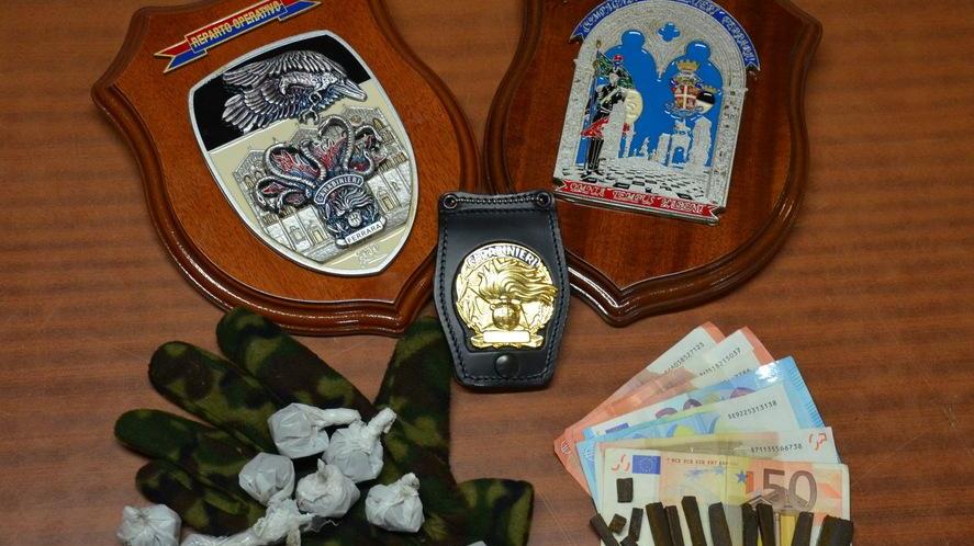 Arrestato spacciatore alla Gad