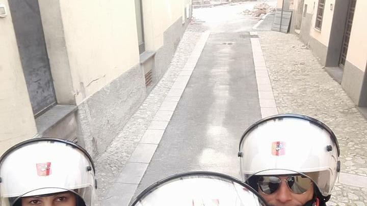 La polizia municipale della Valdera veglia su Norcia