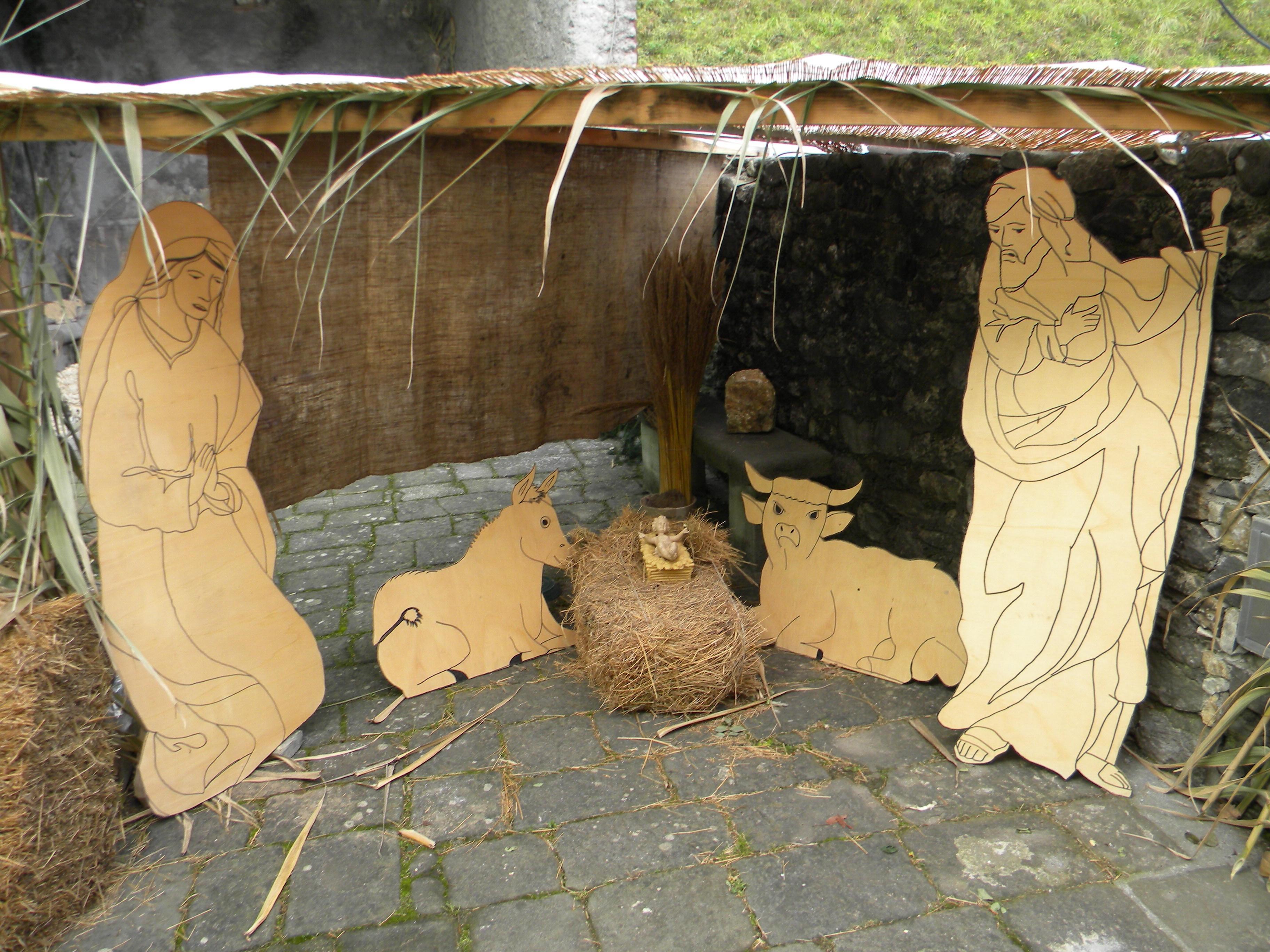Frantumato il bambinello del presepe di Diecimo 