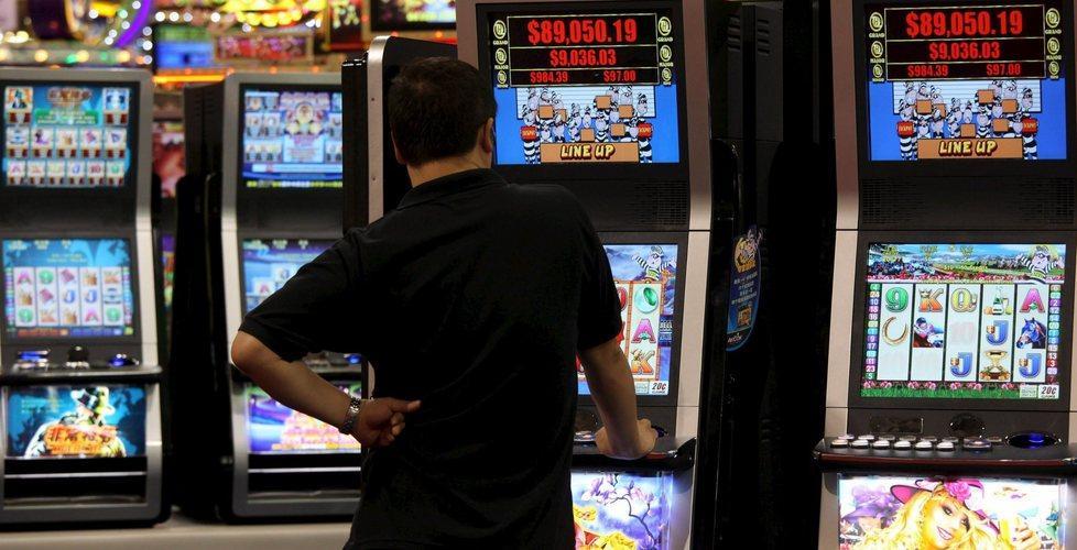 Tasse scontate ai locali che tolgono i videopoker 