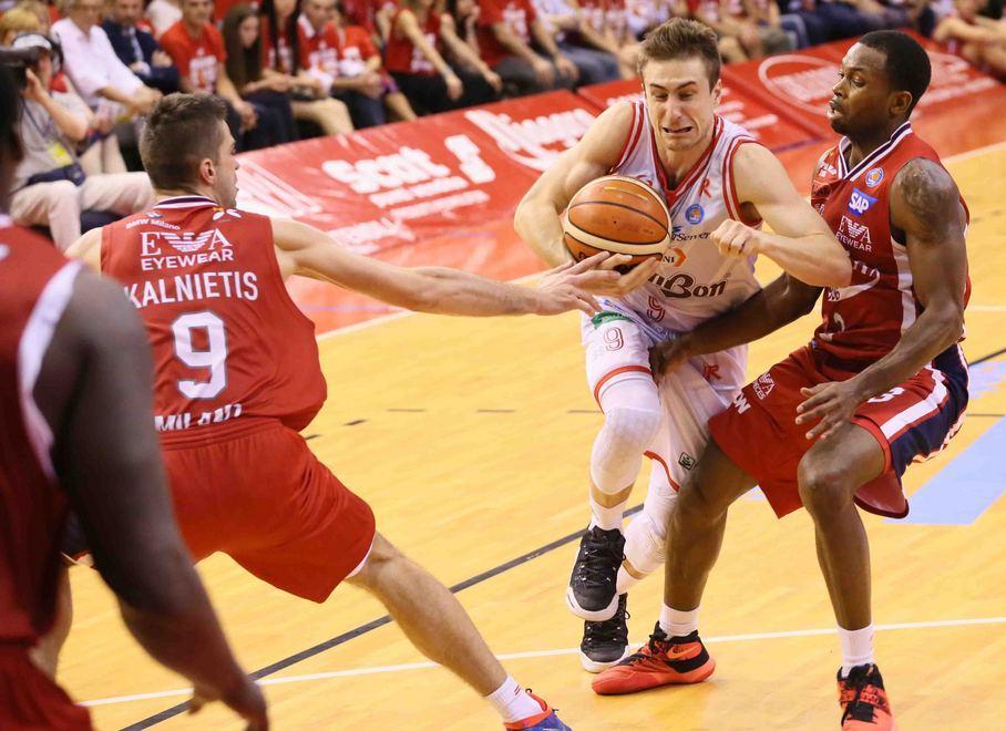 Al PalaDozza la rivincita della finale scudetto tra Reggio Emilia e Milano 