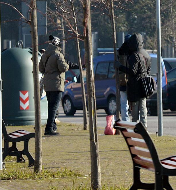 Parcheggiatori abusivi multati all’ospedale