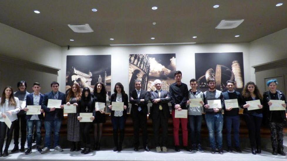 Premio di 700 euro ai diplomati più bravi