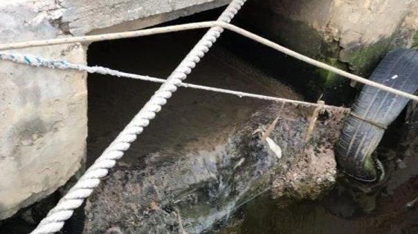 Burlamacca, lo scarico che allarma i cittadini è la fognatura bianca
