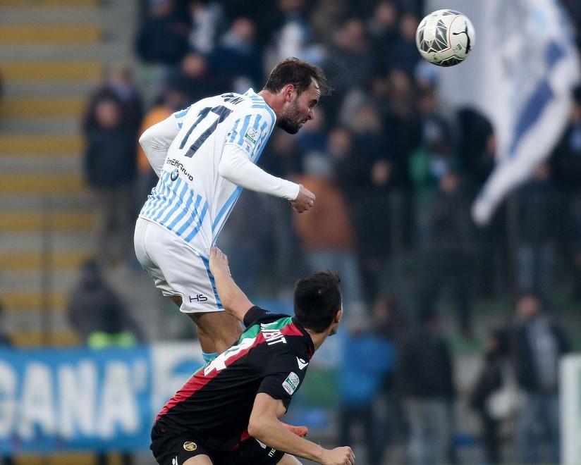 Il morso del “Cobra” Zigoni è l’arma letale della super Spal 