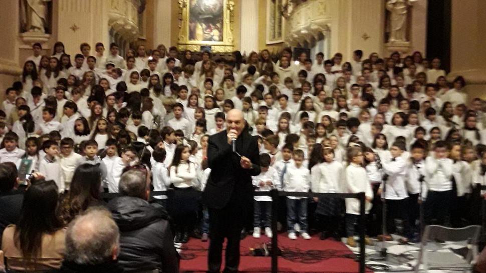 In duomo il recital natalizio della scuola San Vincenzo