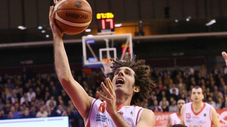 Della Valle out 45 giorni Il ds Frosini cerca rinforzi