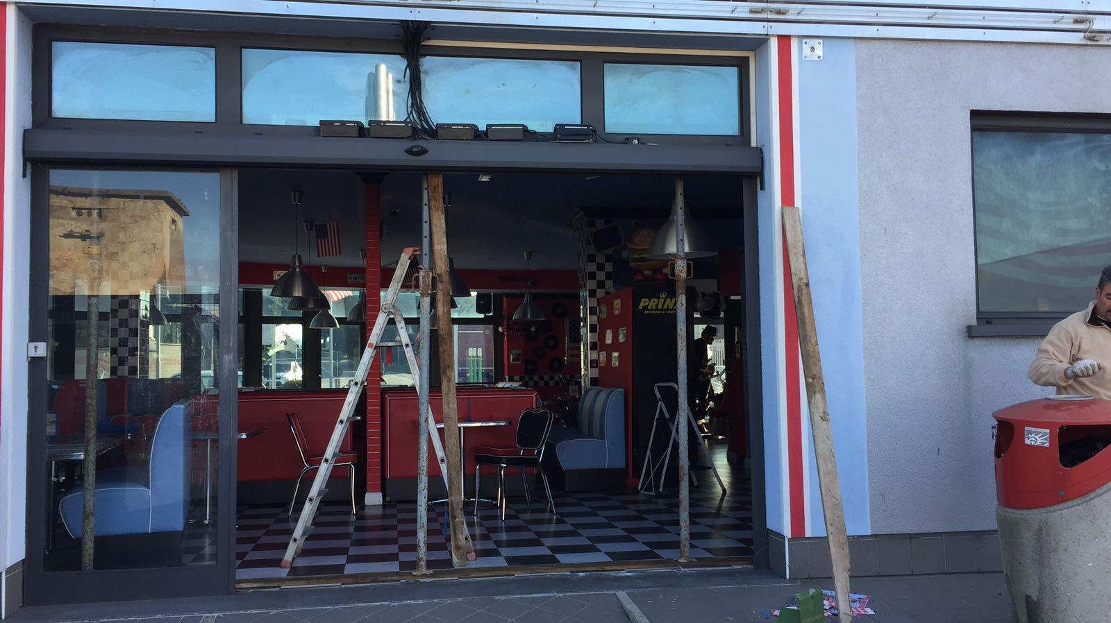 Furto all'American diner: è l'undicesima spaccata in cinque giorni  