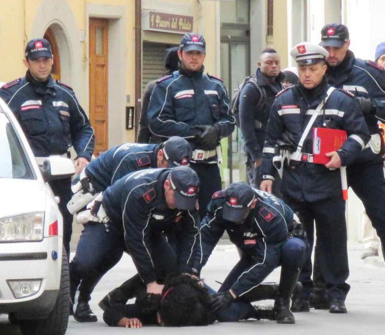 Un “flop” in centro e fuori Troppo poche le telecamere