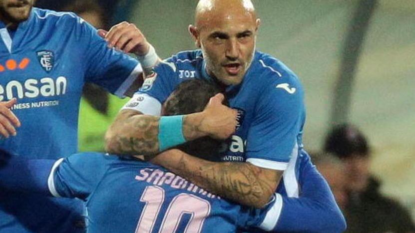 All’asta le maglie con i numeri rosa indossate col Milan