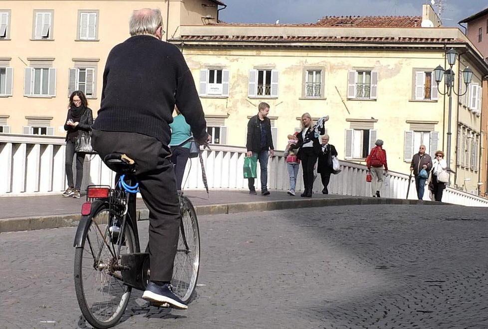 Stazioni fantasma e bici inservibili La beffa va a pedali 