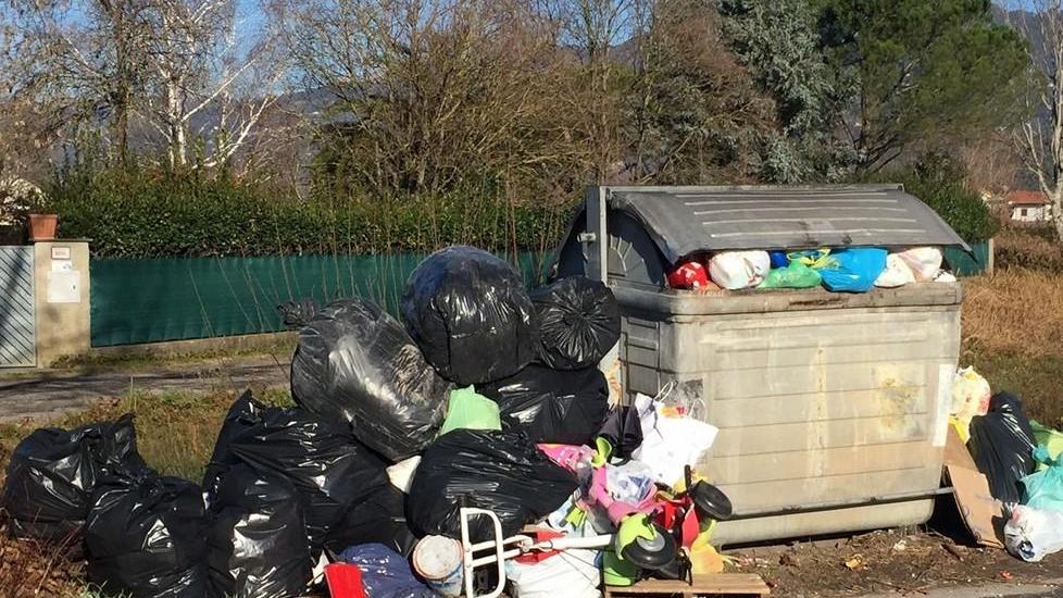 Municipale al collasso: «Basta pensare ai passi»