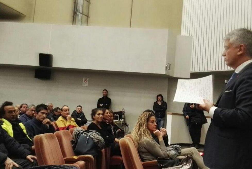 Premiati i dipendenti comunali andati in pensione