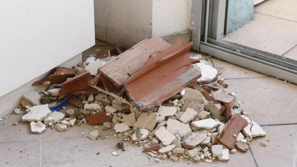 Giù il soffitto in un alloggio di Casalp