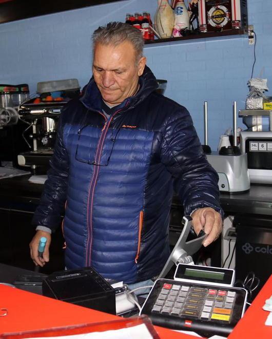 Spaccata nel locale di due fucecchiesi