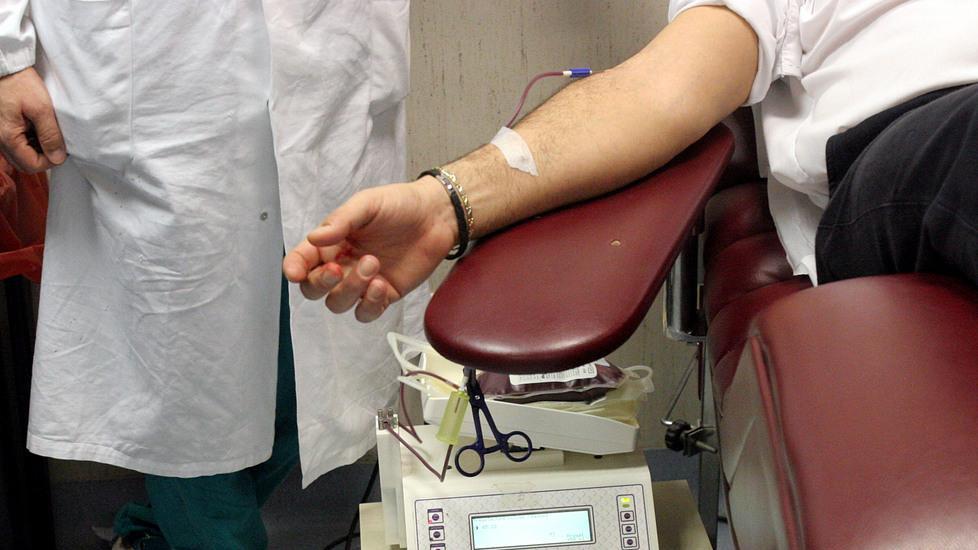 Morto dopo la trasfusione sotto inchiesta quattro medici