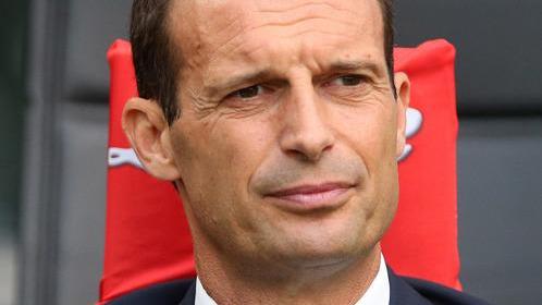 Pavoletti al Napoli, affare concluso