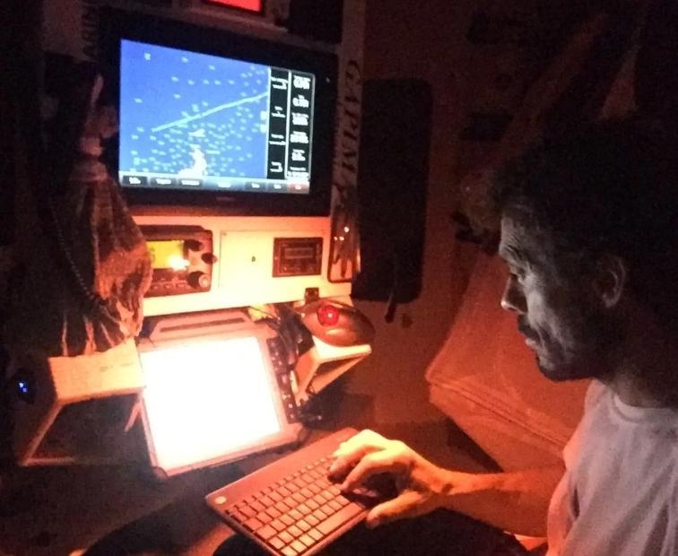 «Italia» è costretta a terra sfuma il record del mondo 