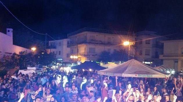 Scatta il no a botti, lattine e bottiglie: multe fino a 500 euro