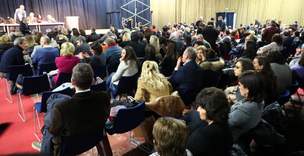 Si tratta su soldi e tagli Qualche passo avanti 