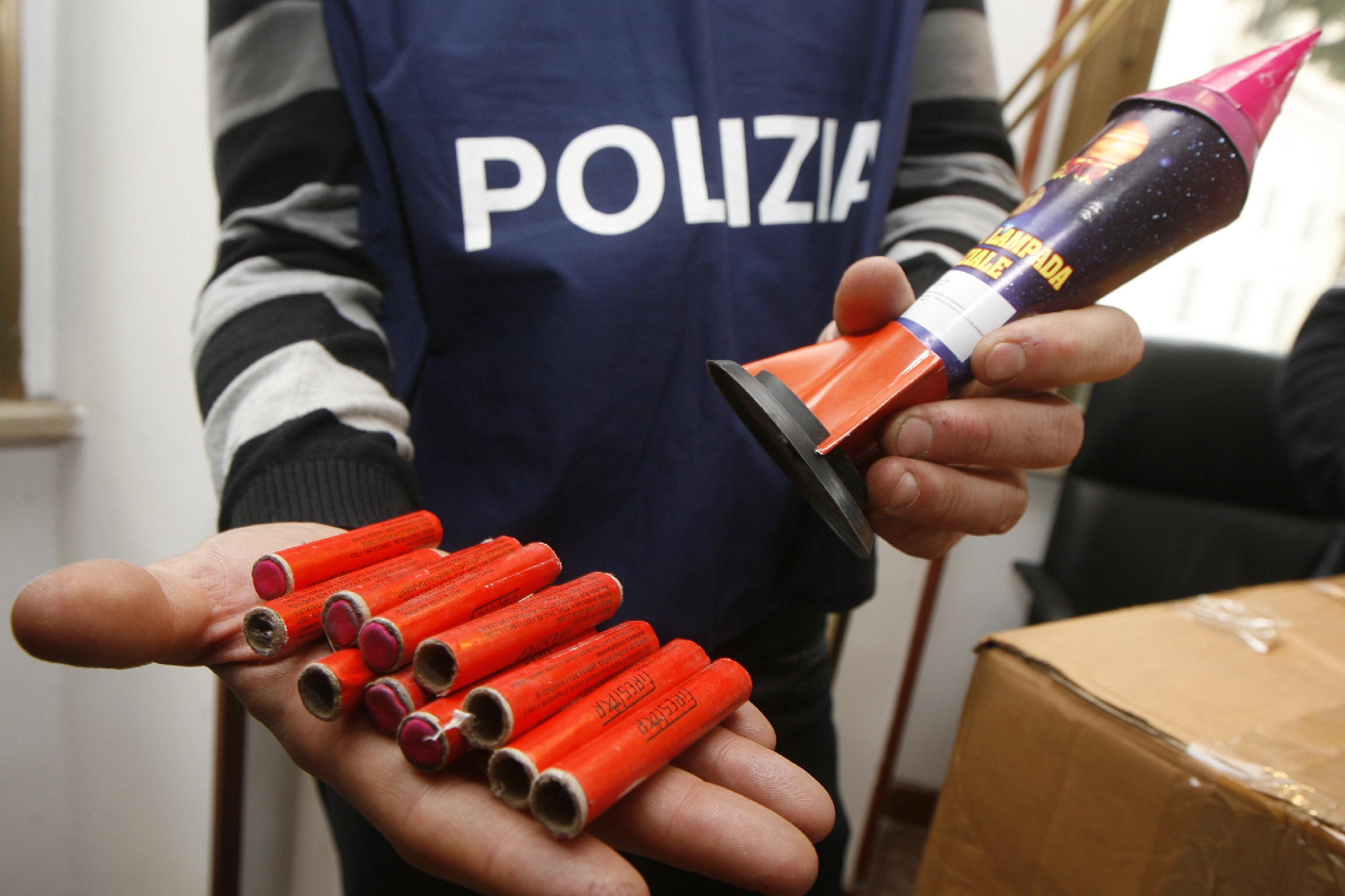 Modena, sequestro di botti scaduti