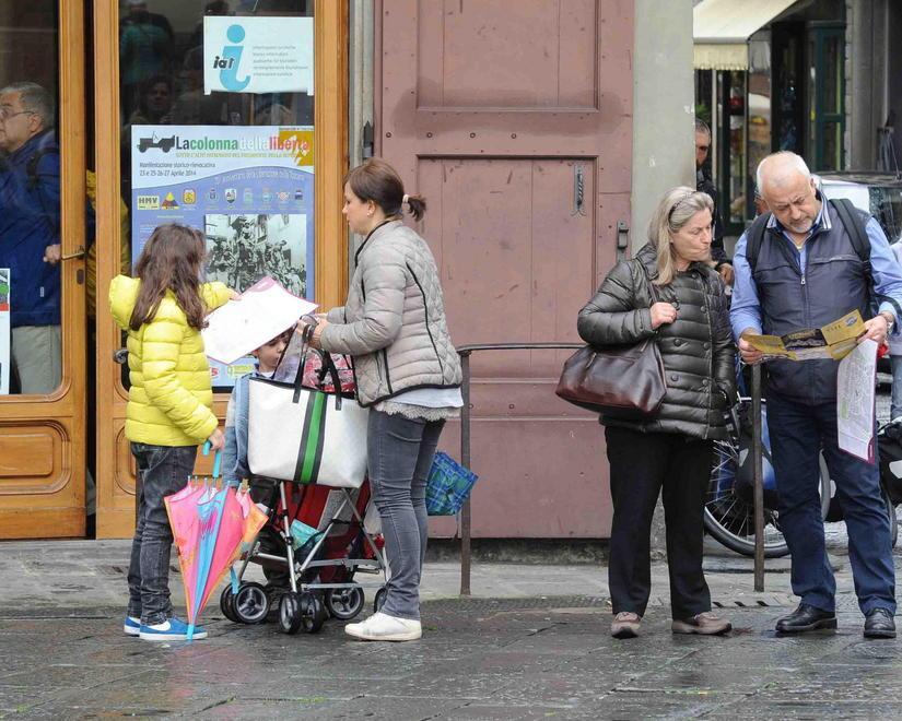 Nuovi cartelli a Pistoia per far da guida ai turisti 