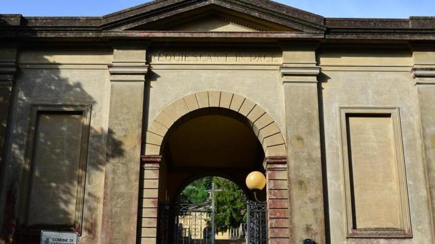 Maltempo, fondi per il cimitero