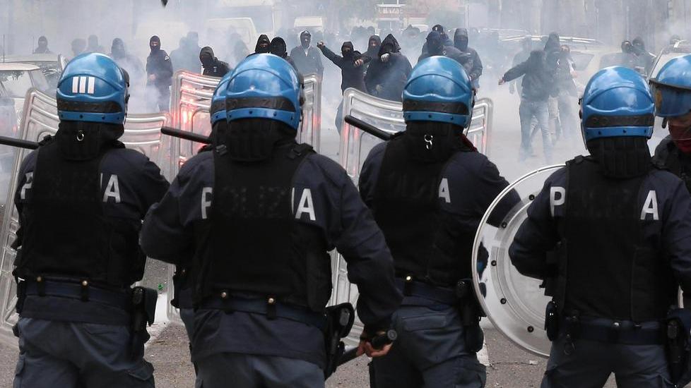 «La vita a metà, senza occhio e giustizia»