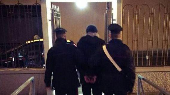 Lo arrestano per furto. Lui: mi vendicherà l’Isis