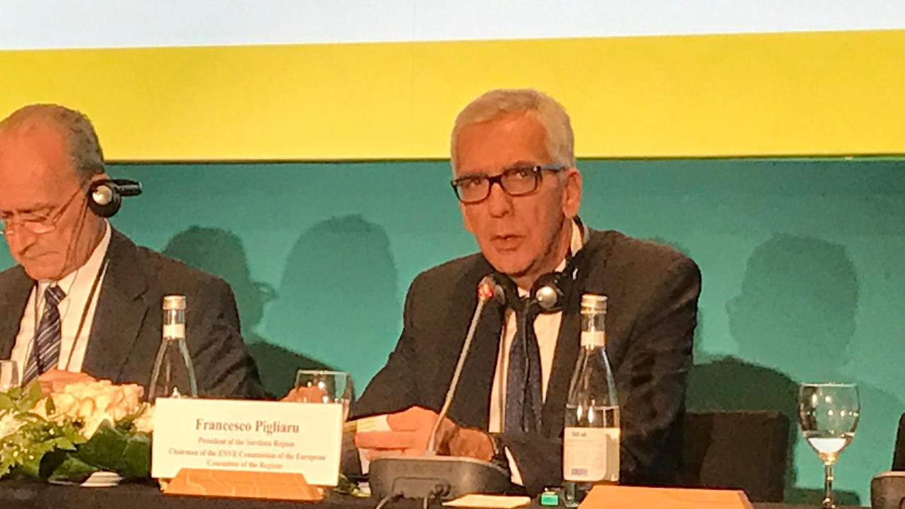 Gli auguri del presidente della Regione: "Nel 2017 finalmente gli effetti delle nostre politiche"