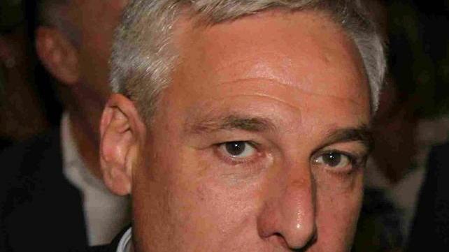 Il sindaco nel bunker dopo quattro mesi di sospensione