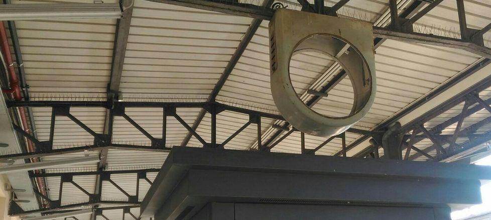 Dov’è finito l’orologio del binario 1?