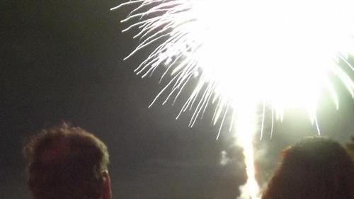 Festa e fuochi sul mare