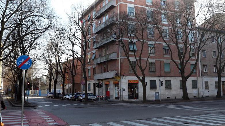 Lite in strada in viale IV Novembre