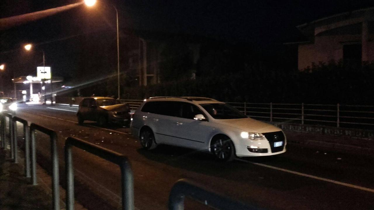 Camposanto, scontro tra due auto. Un automobilista ferito