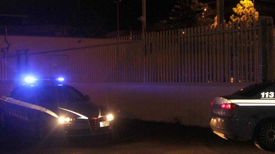 Banda di ladri svaligia un condominio