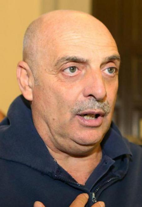 Stringiamoci tutti intorno alla famiglia